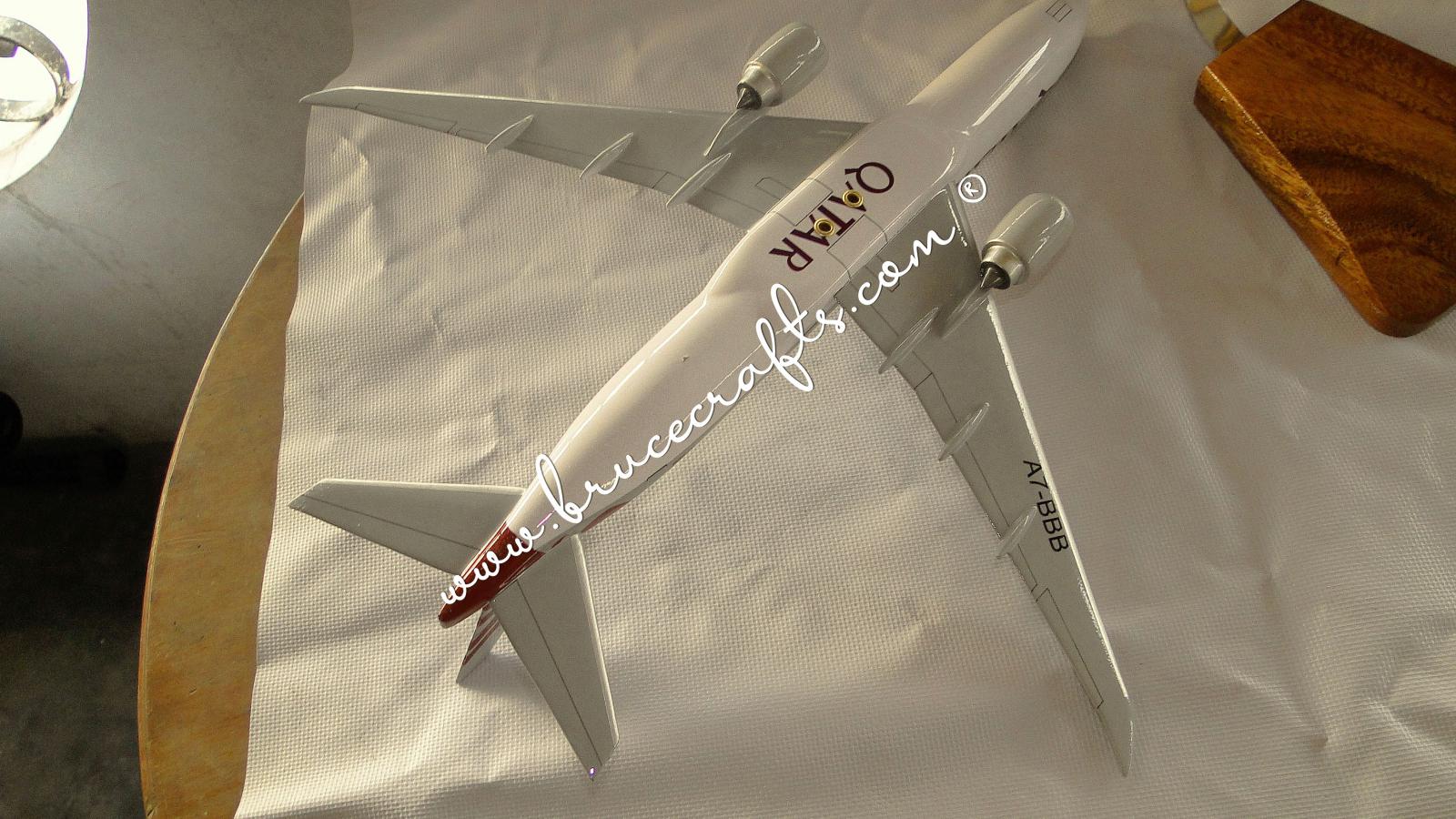 b777-300 qatar airways model 3 - mahogany wooden aircraft