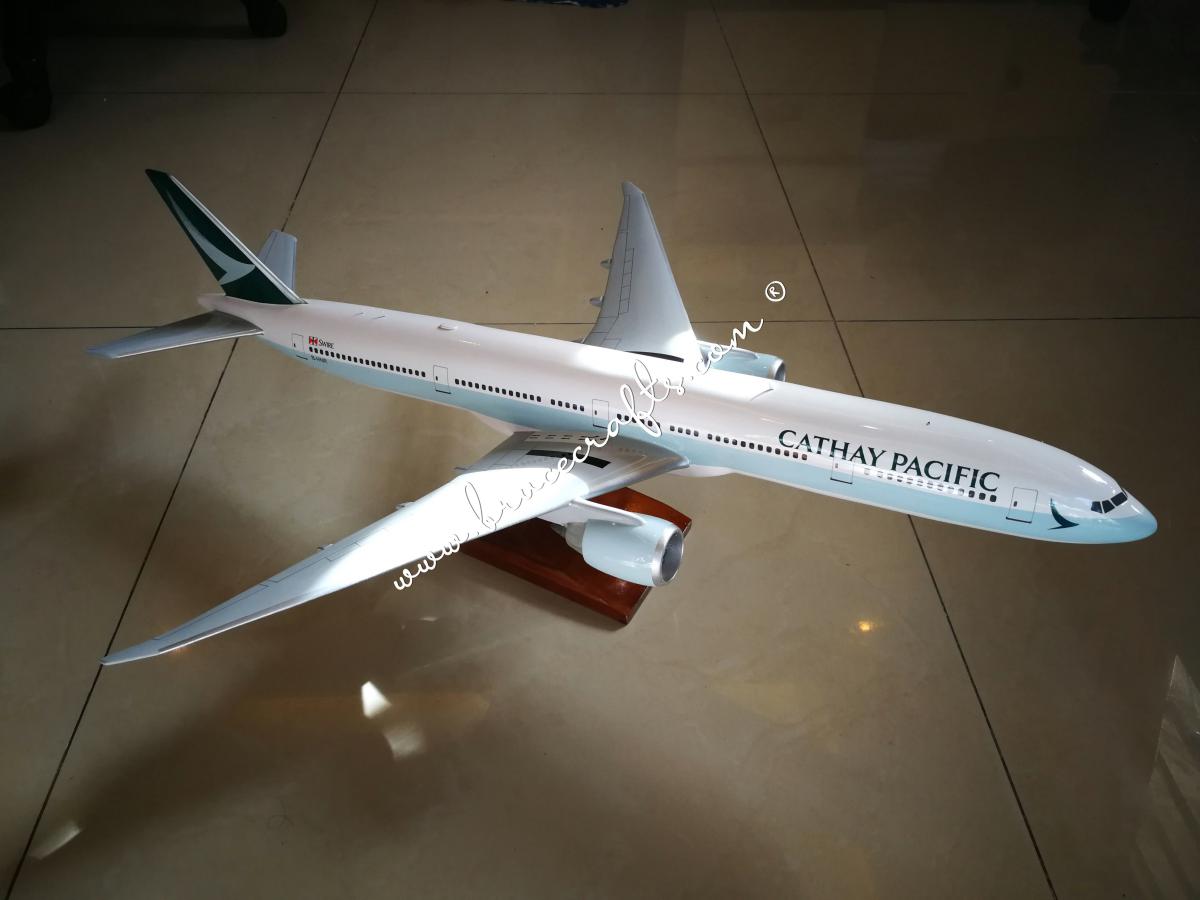 B777-367ER Cathay Pacific